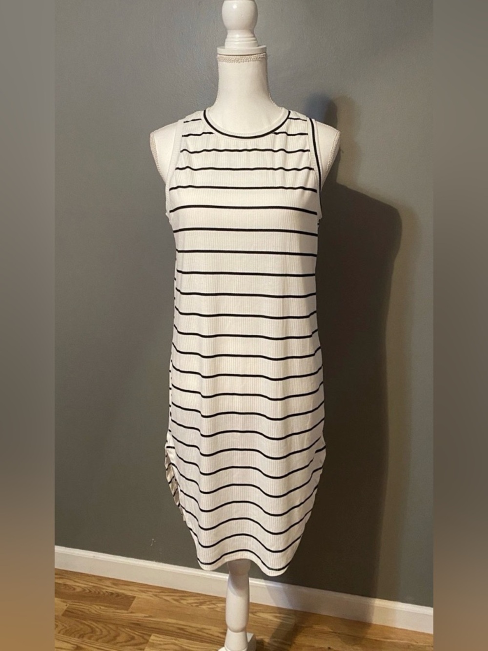 Sleeveless White Dress with Black Stripes